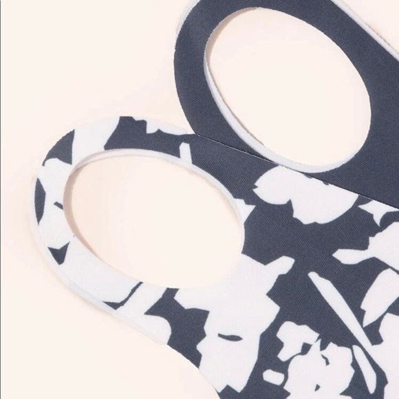 2pc face mask set - Picture 3 of 5